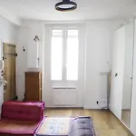 Nice Studio On The Banks Of The Canal Saint-Martin